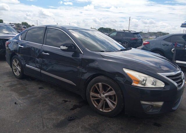 2015 NISSAN Altima
