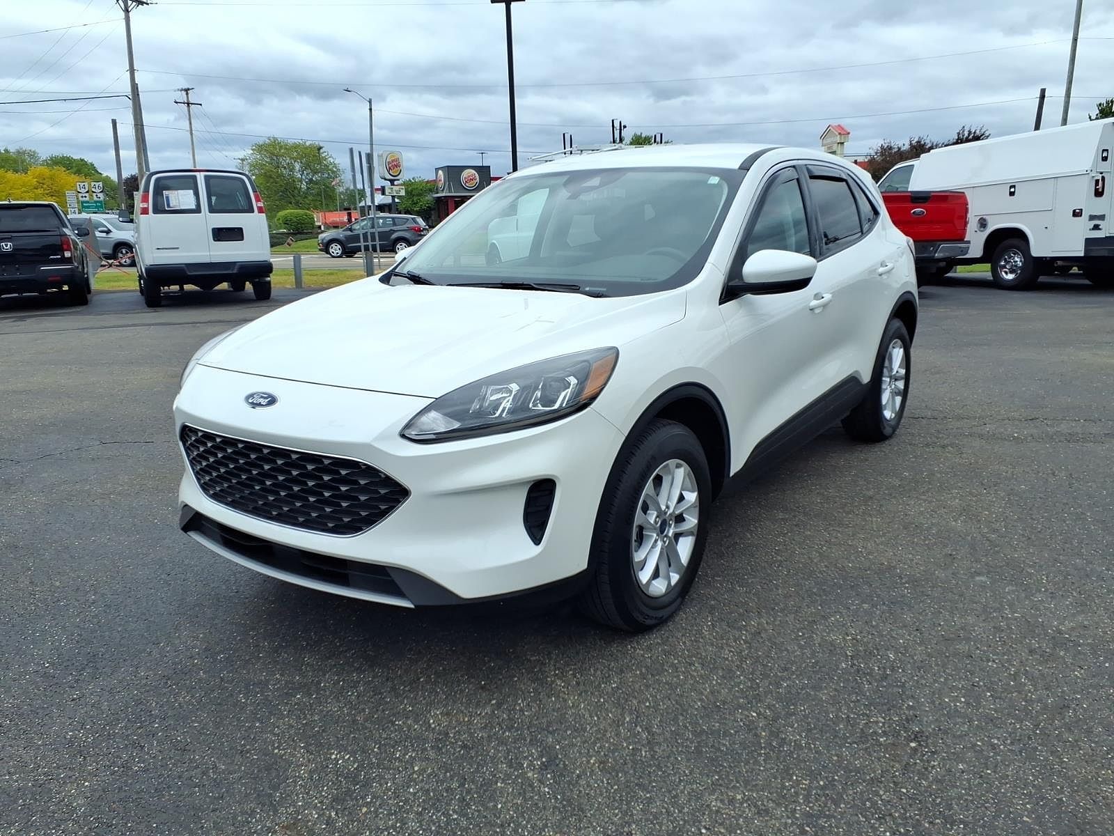 2021 FORD Escape
