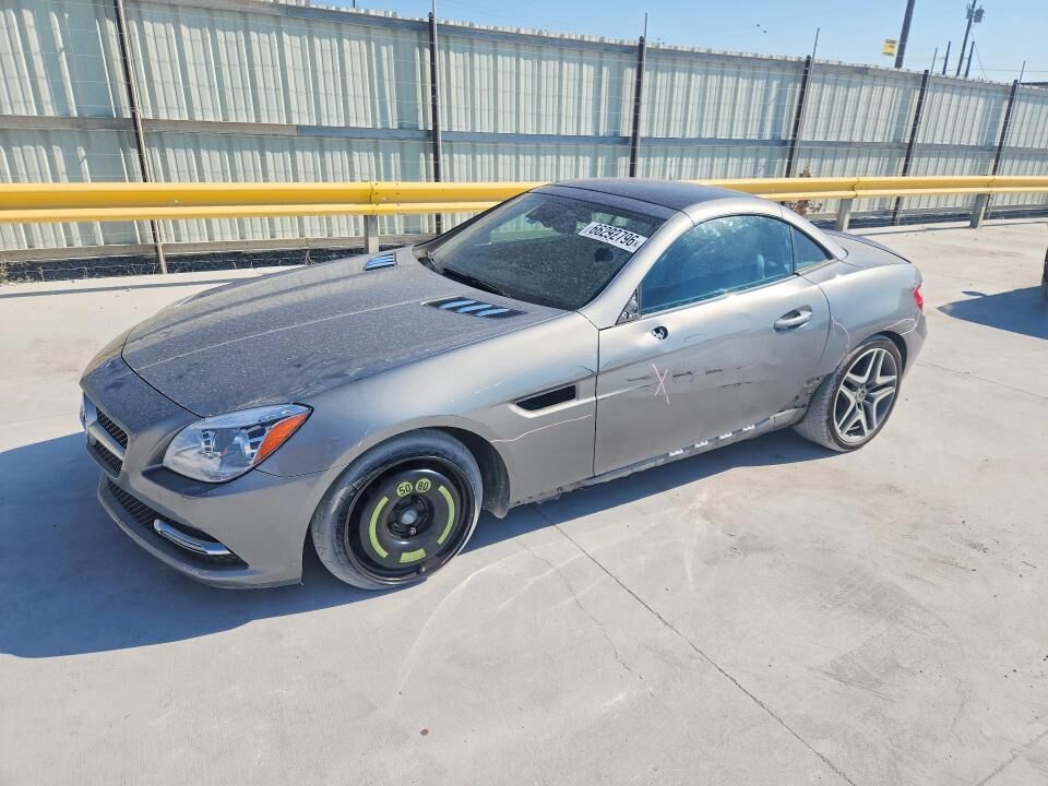 2015 MERCEDES-BENZ SLK-Class