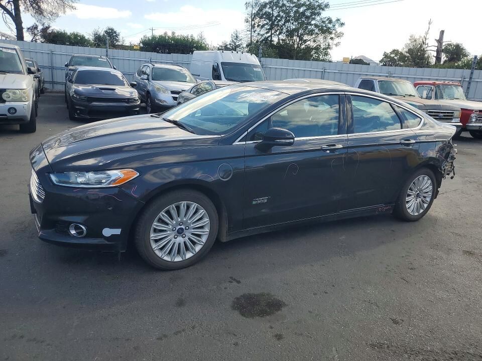 2013 FORD Fusion
