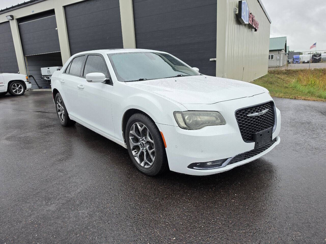 2017 CHRYSLER 300