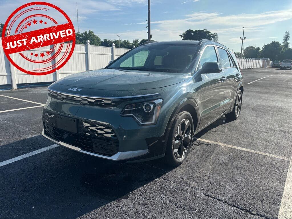 2023 KIA Niro