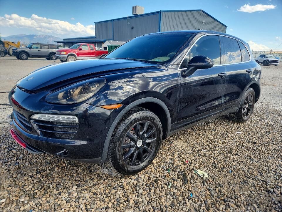 2012 PORSCHE Cayenne