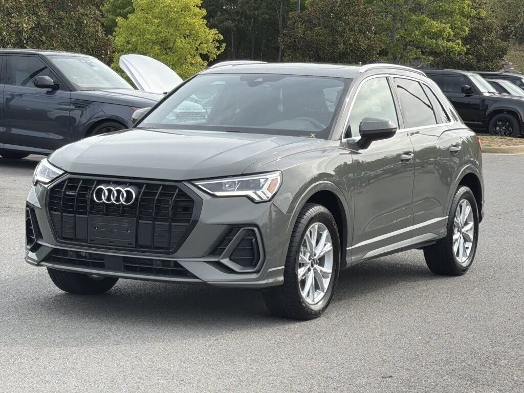 2025 AUDI Q3