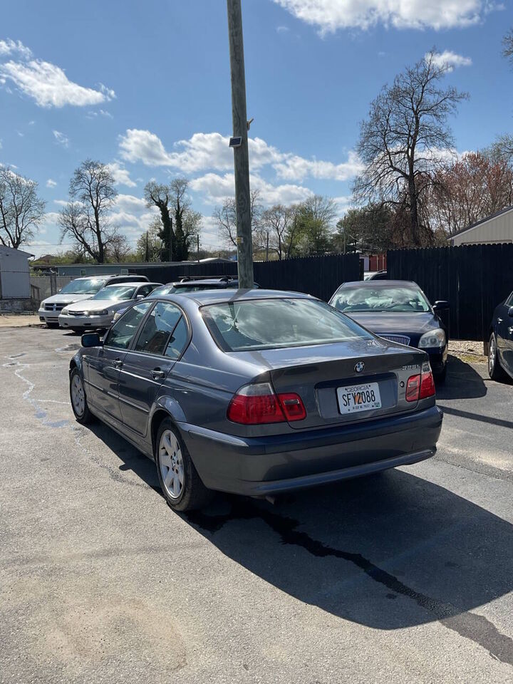 2003 BMW 325i
