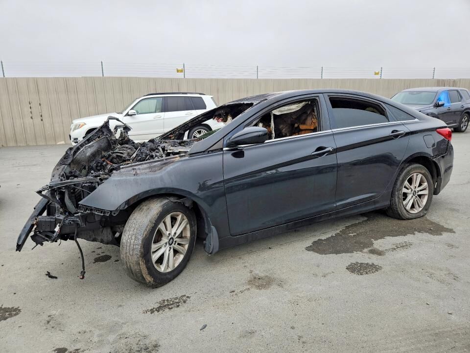 2013 HYUNDAI Sonata