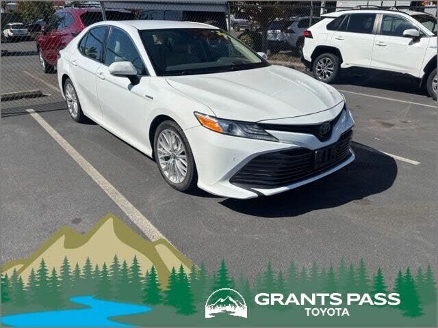 2018 TOYOTA Camry