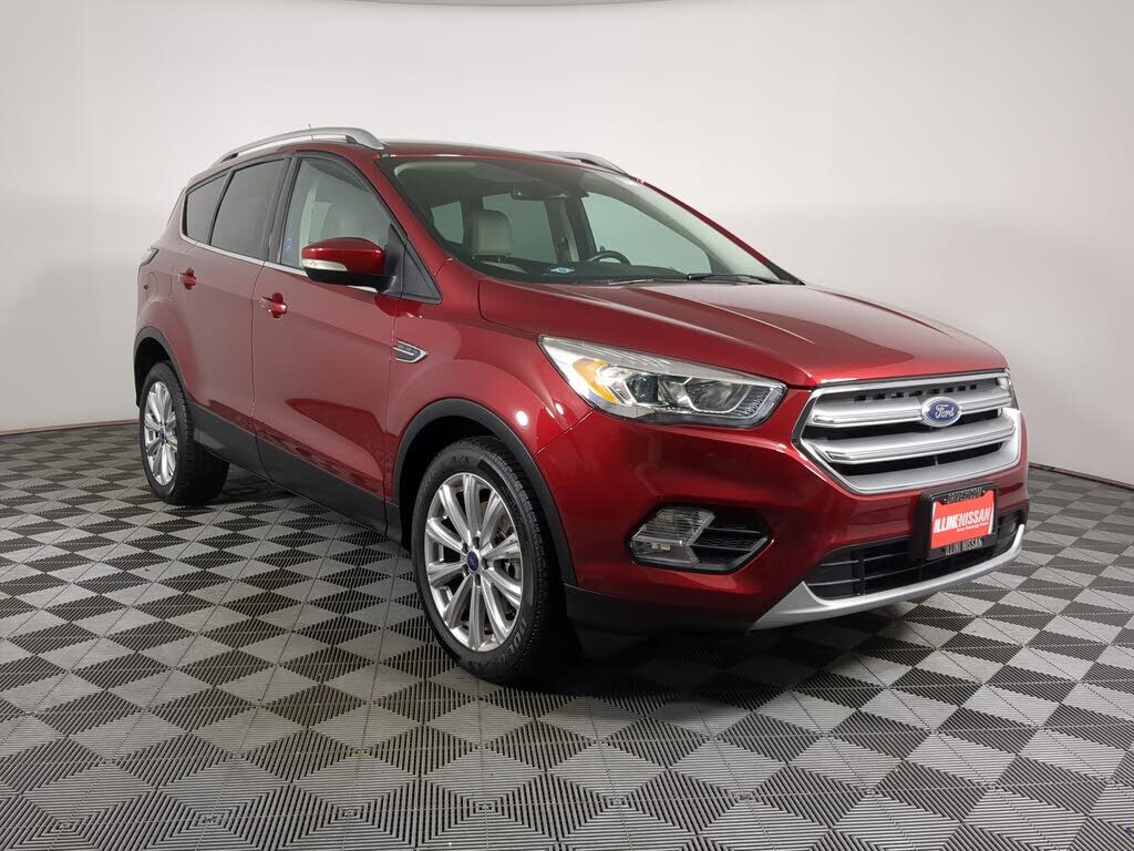 2017 FORD Escape