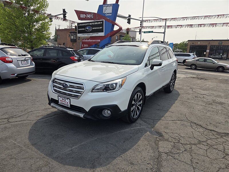 2016 SUBARU Outback