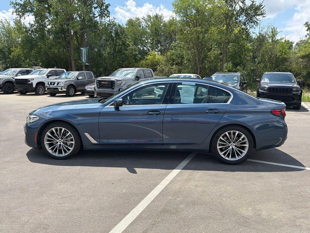 2023 BMW 530i