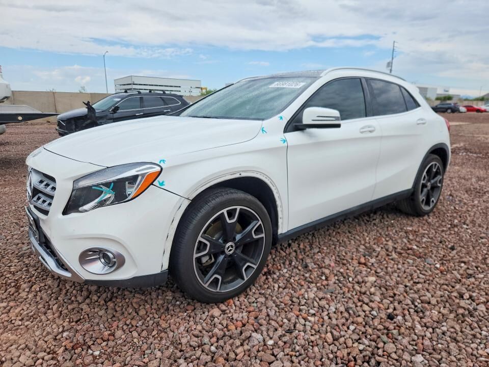 2019 MERCEDES-BENZ GLA-Class