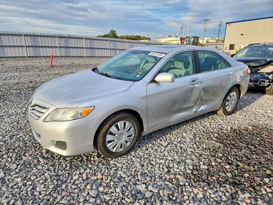 2010 TOYOTA Camry
