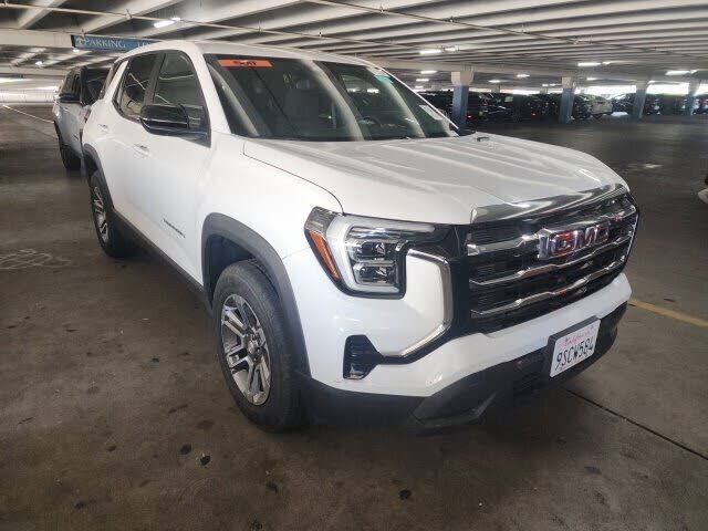 2025 GMC Terrain
