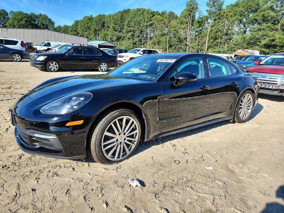 2019 PORSCHE Panamera