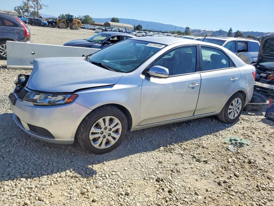 2013 KIA Forte
