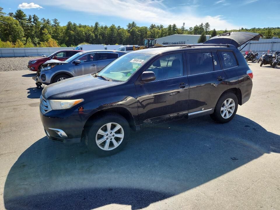 2013 TOYOTA Highlander