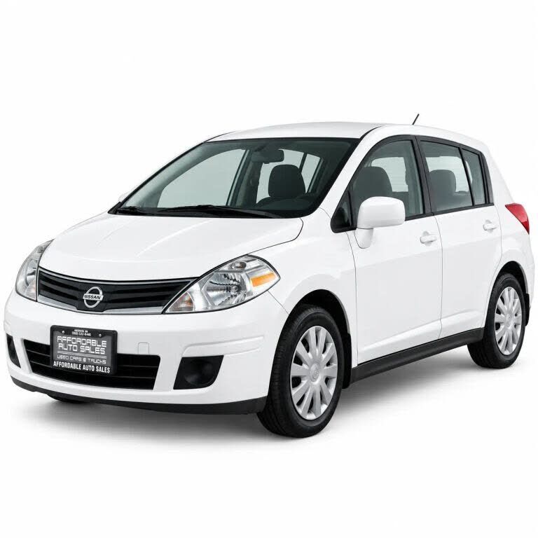 2012 NISSAN Versa