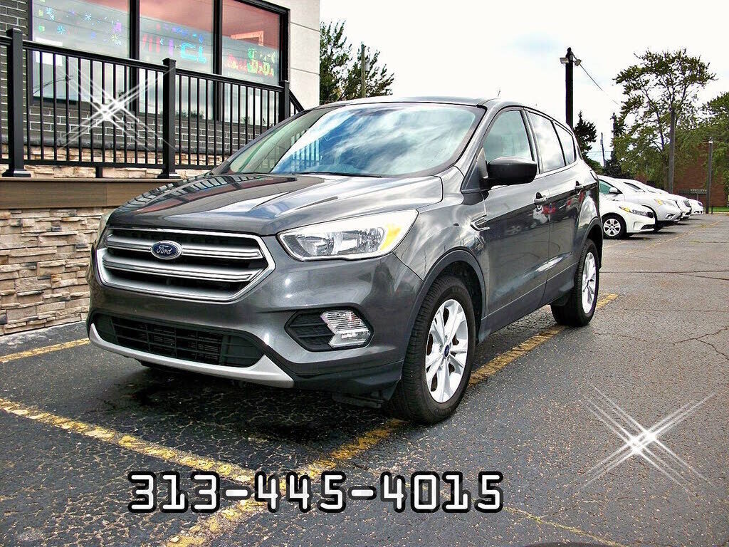 2017 FORD Escape