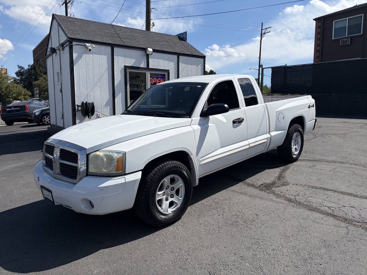 2005 DODGE Dakota