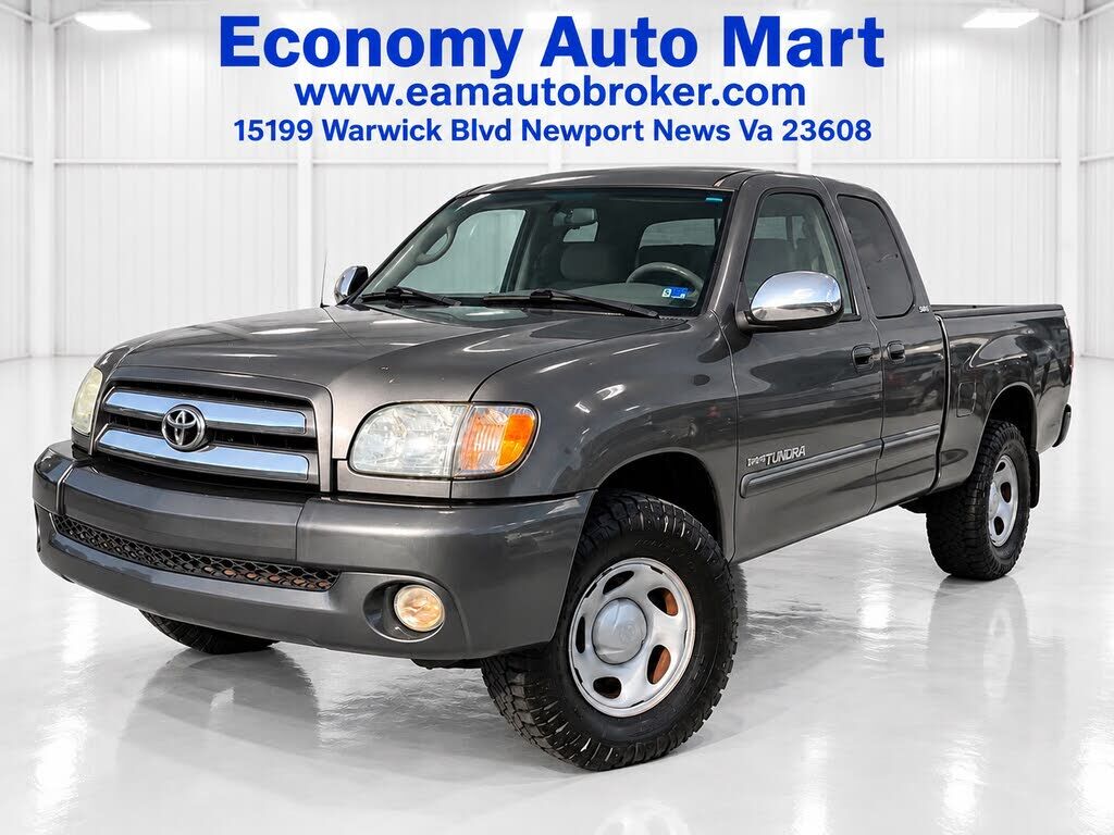 2004 TOYOTA Tundra