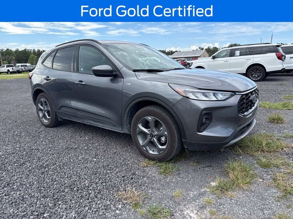 2026 FORD Escape