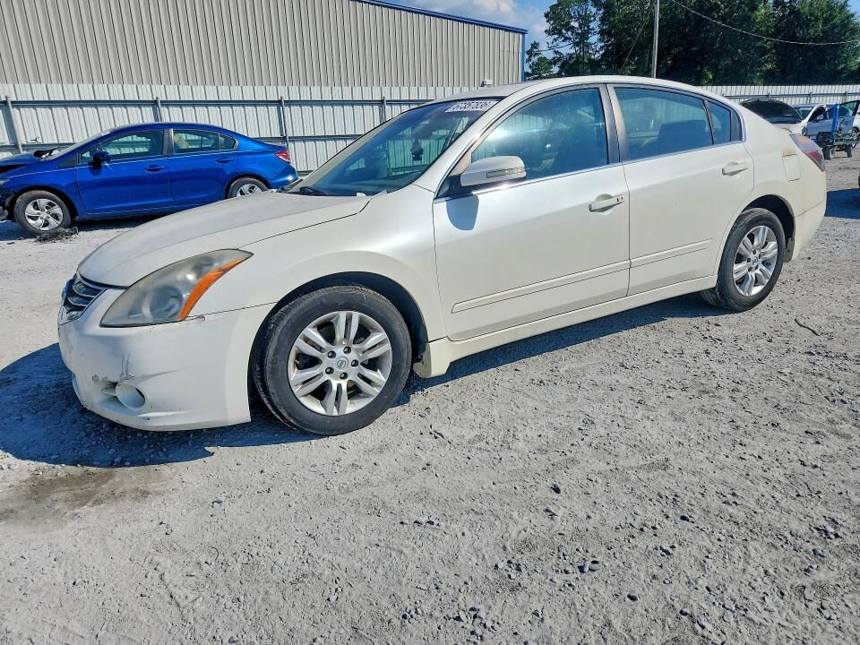 2010 NISSAN Altima