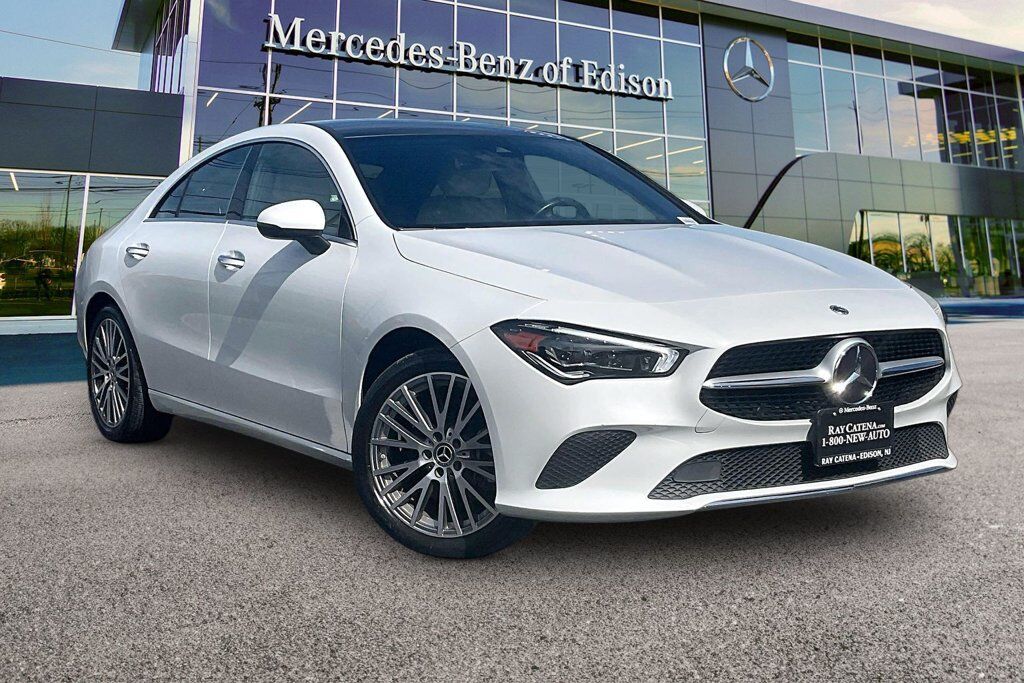 2022 MERCEDES-BENZ CLA-Class