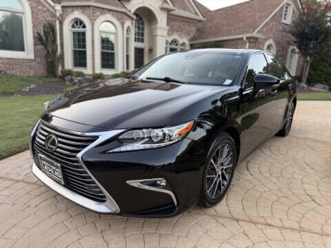 2016 LEXUS ES