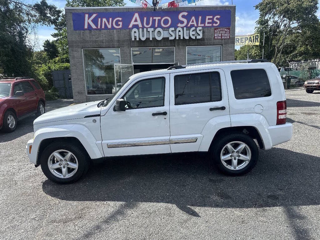 2011 JEEP Liberty
