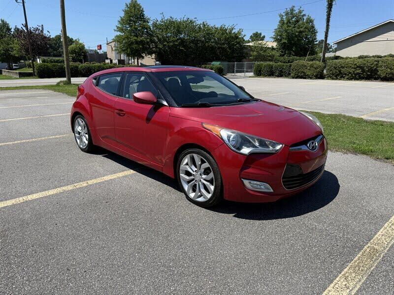 2013 HYUNDAI Veloster