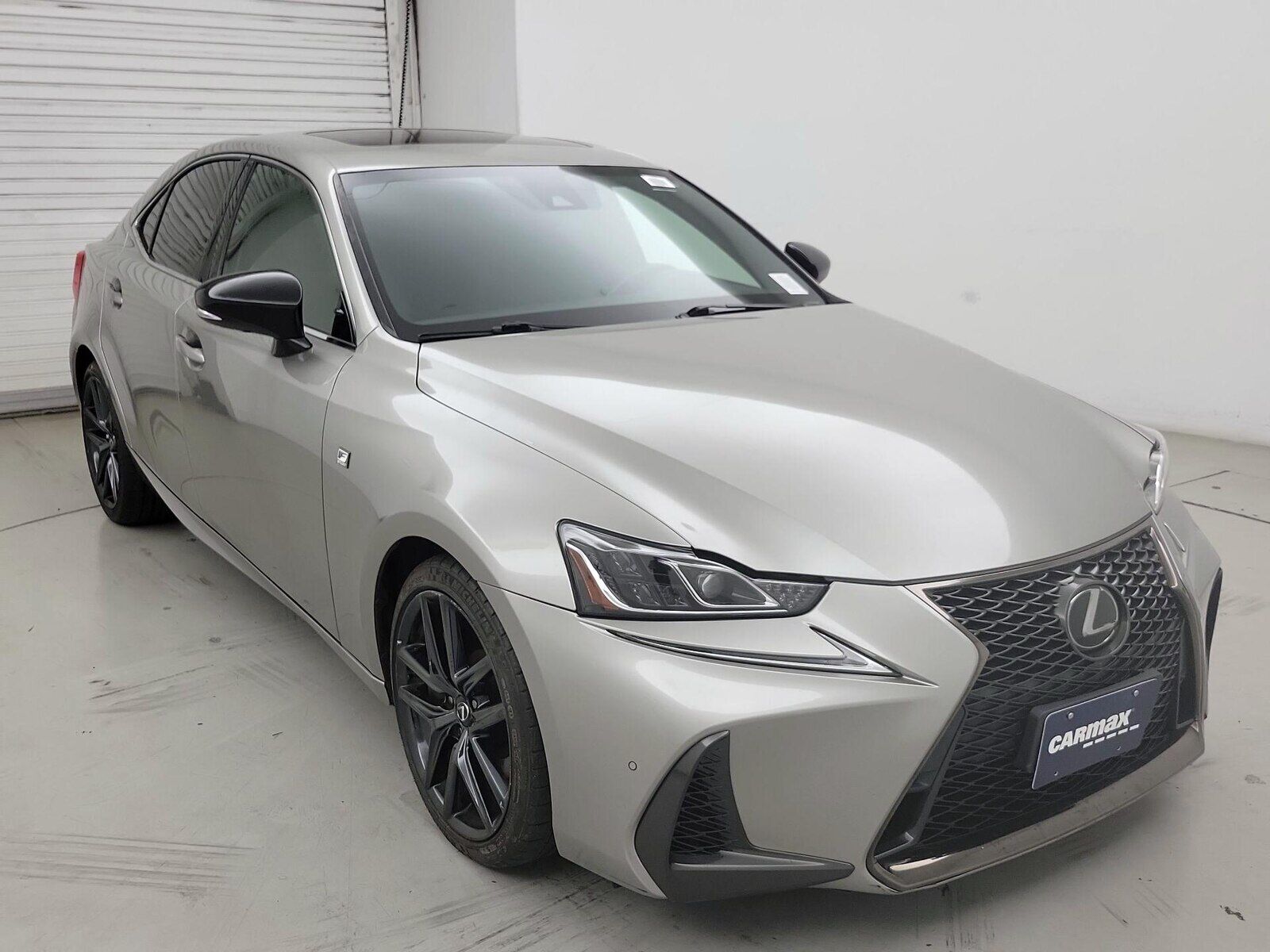 2019 LEXUS IS