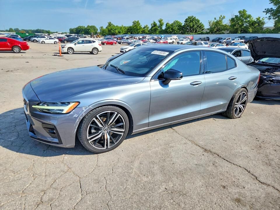 2019 VOLVO S60