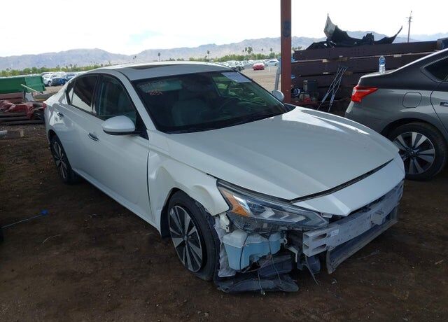 2020 NISSAN Altima