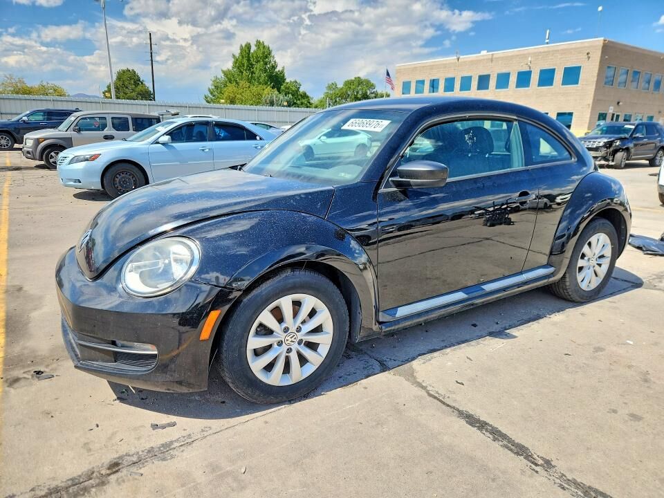 2013 VOLKSWAGEN Beetle