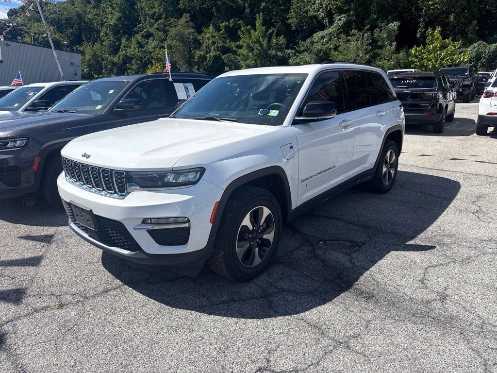 2023 JEEP Grand Cherokee