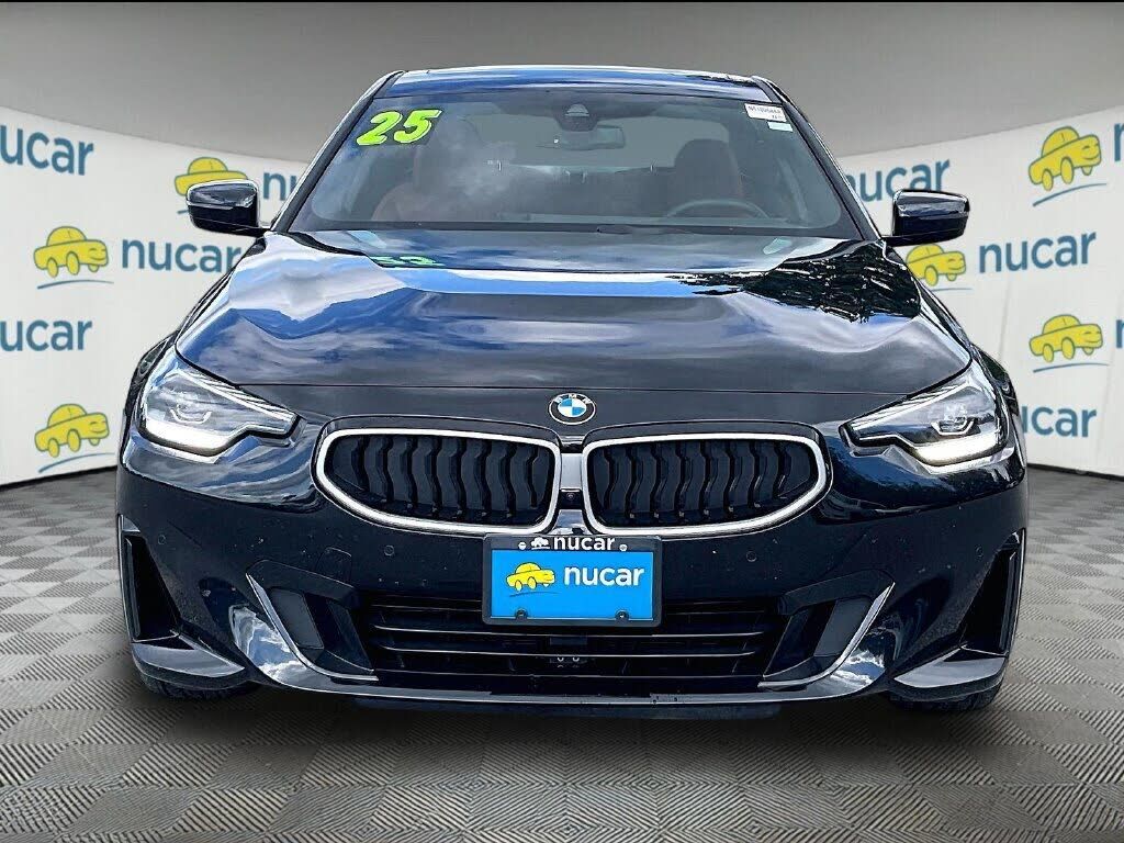 2025 BMW 230i