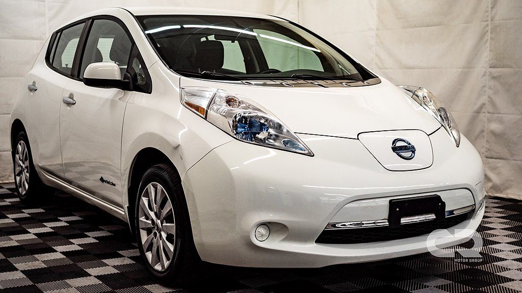 2014 NISSAN Leaf