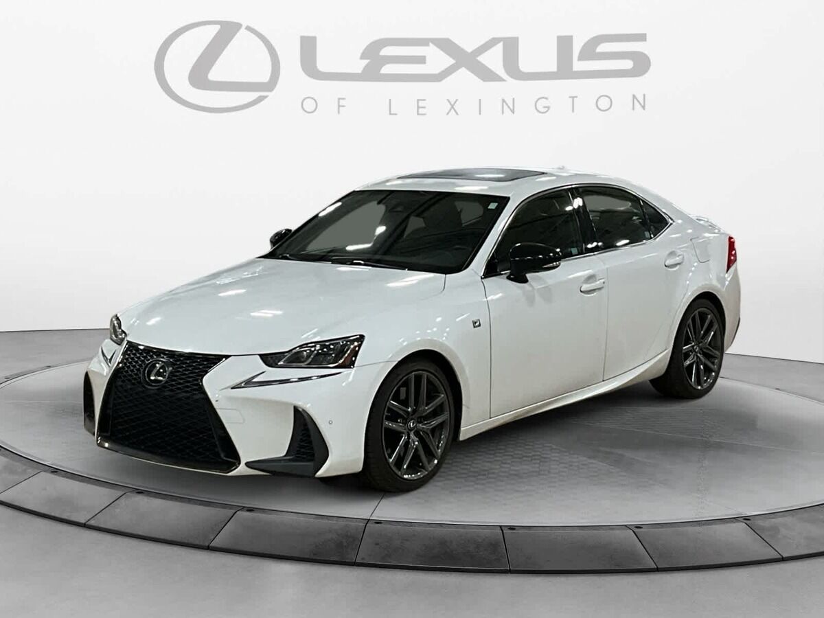 2020 LEXUS IS