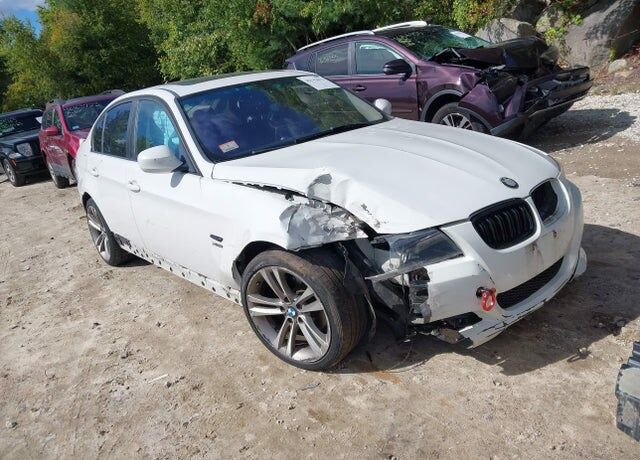 2011 BMW 3 Series
