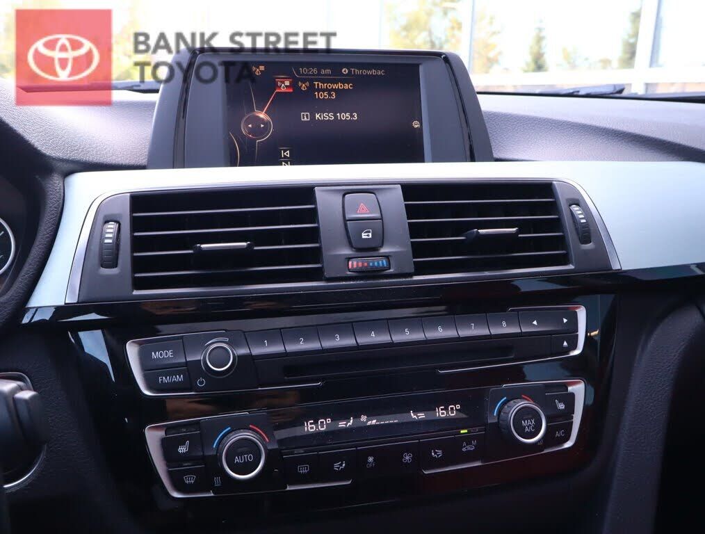 2016 BMW 320i