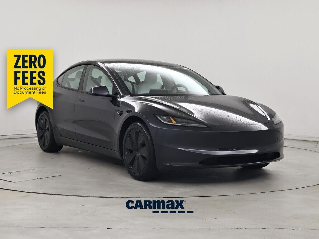 2025 TESLA Model 3