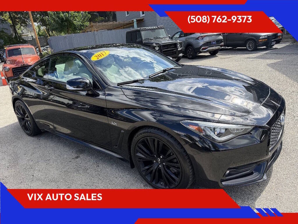 2017 INFINITI Q60