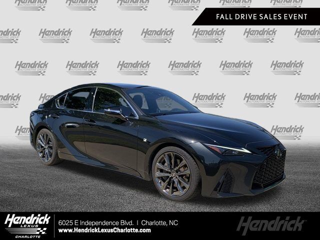 2023 LEXUS IS