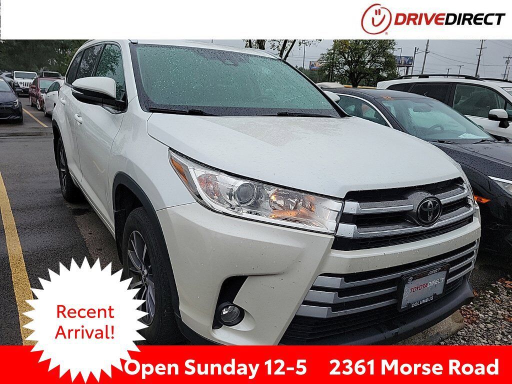 2017 TOYOTA Highlander