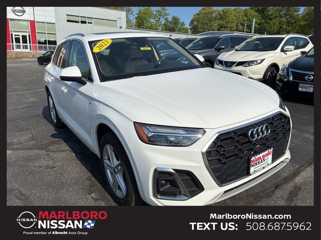 2023 AUDI Q5 e