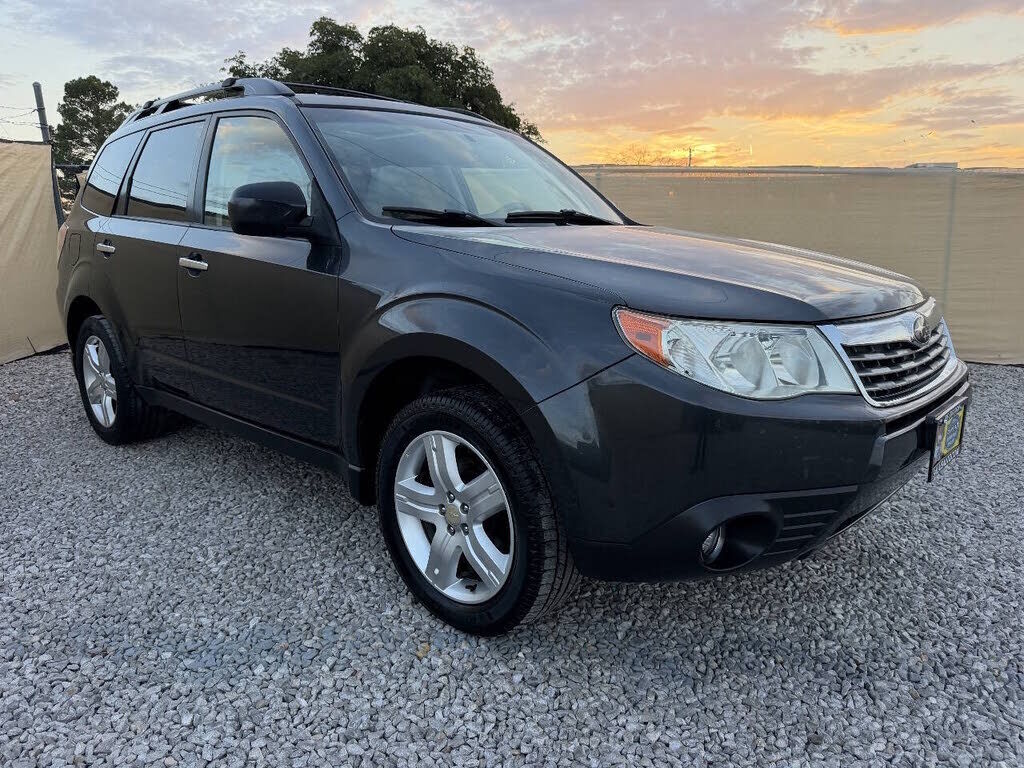 2010 SUBARU Forester