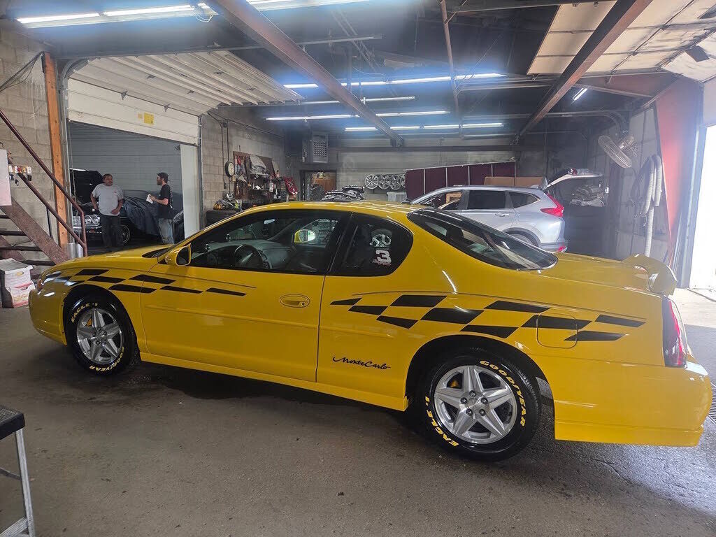 2004 CHEVROLET Monte Carlo