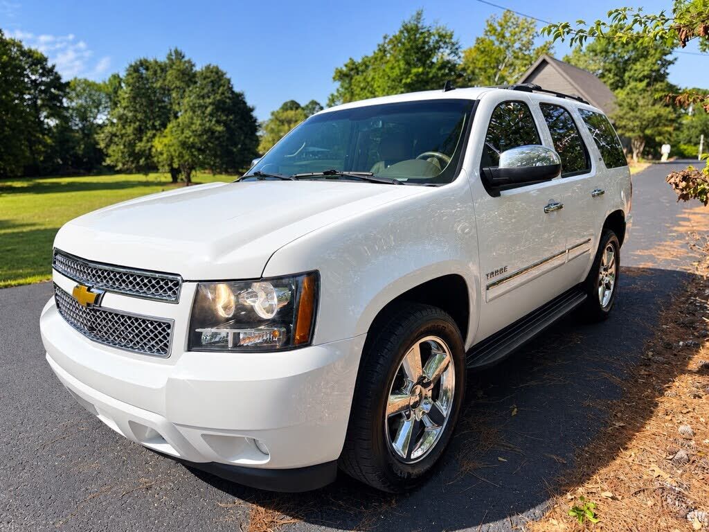 2014 CHEVROLET Tahoe