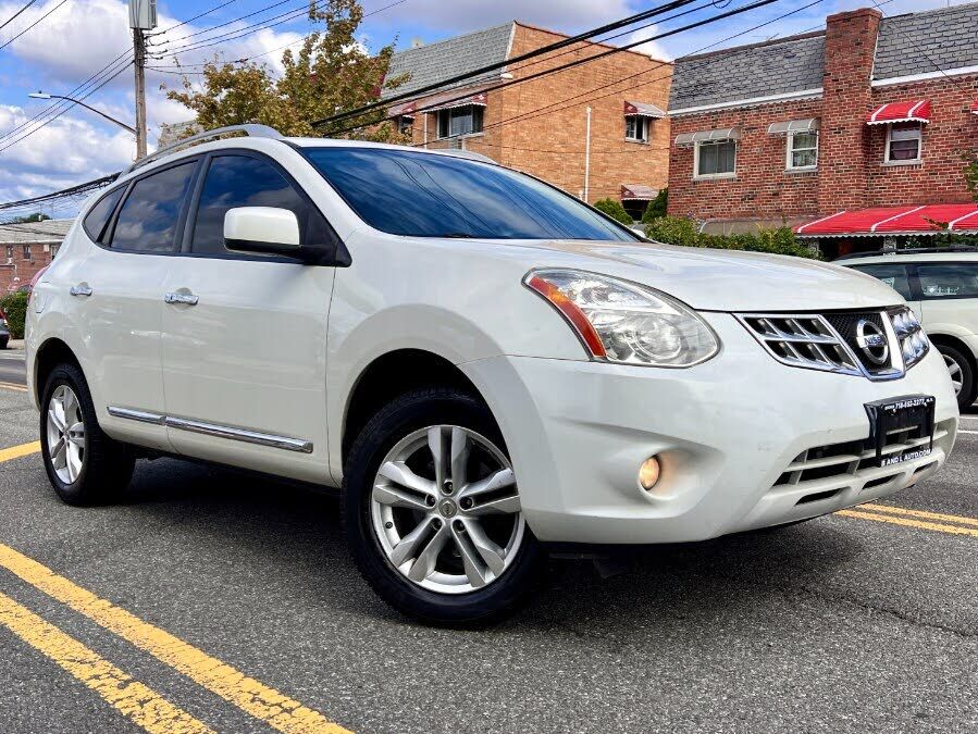 2013 NISSAN Rogue