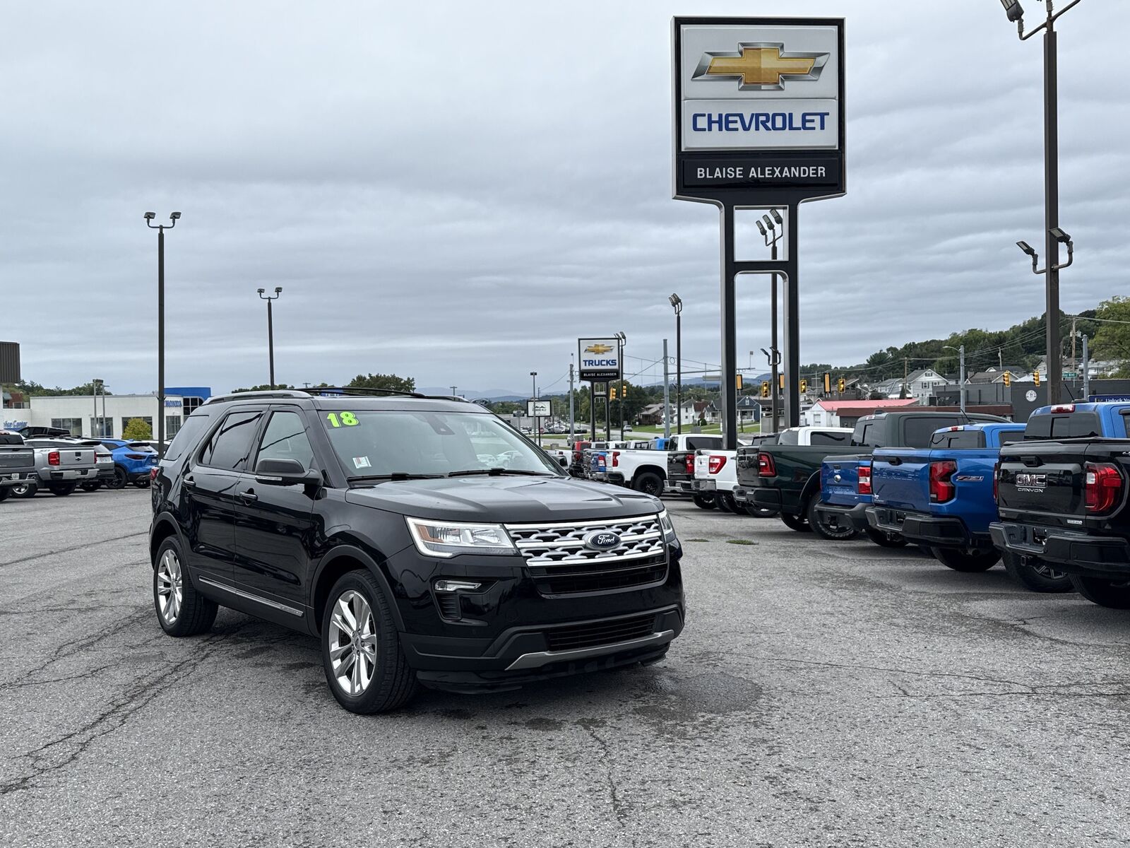 2018 FORD Explorer